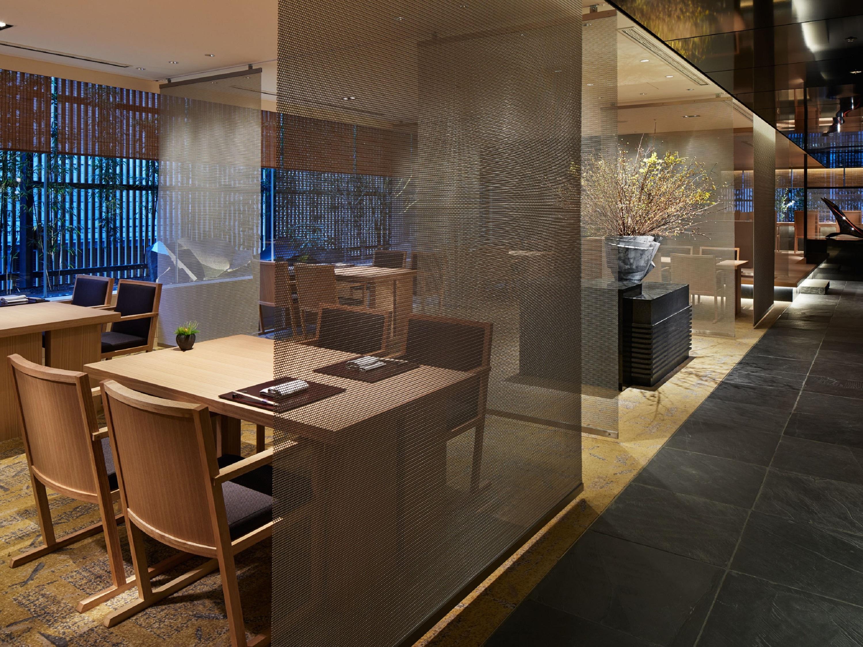 The Thousand Kyoto Exterior photo Interior of the restaurant