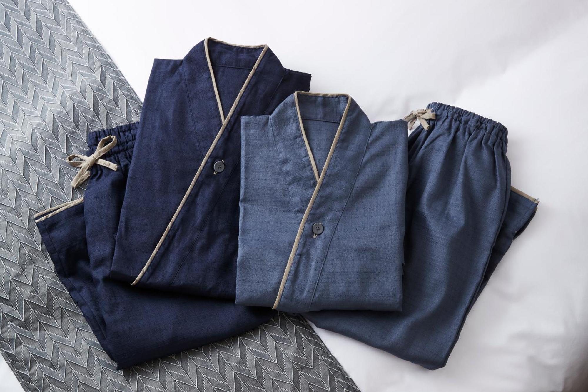 The Thousand Kyoto Exterior photo A blue hakama